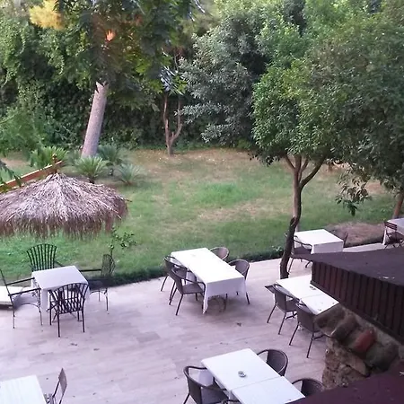 The Ninova Hotel 2*