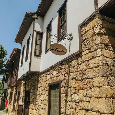 Hotel The Ninova