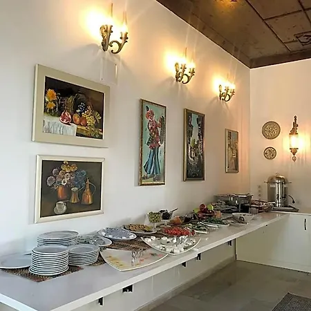 The Ninova Hotel
