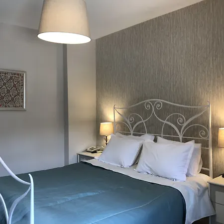 Hotel The Ninova 3*