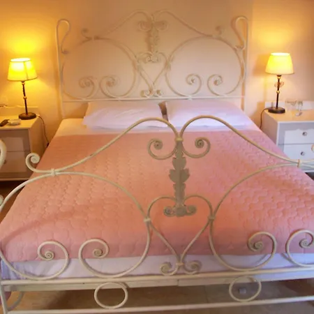 Hotel The Ninova 3*
