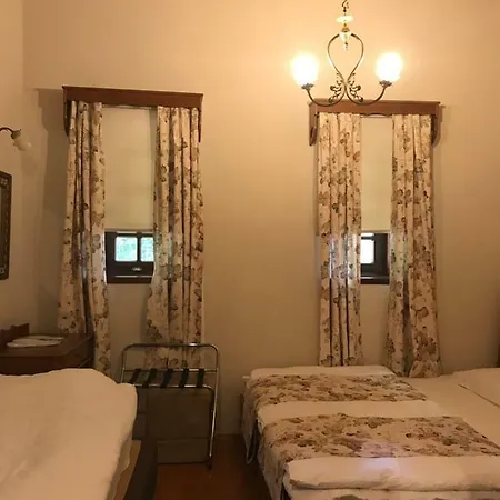 The Ninova Hotel 2*