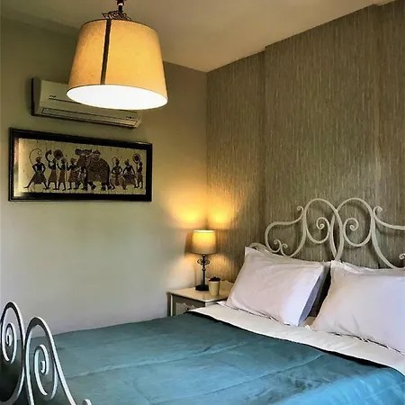 The Ninova Hotel 2*