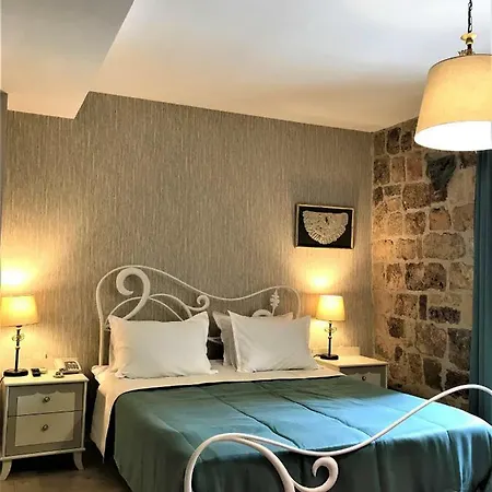 The Ninova Hotel