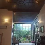 The Ninova מלון 3*