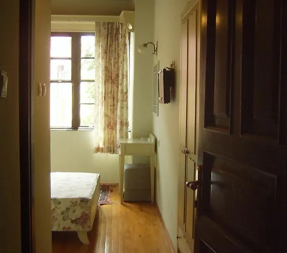 Hotel The Ninova