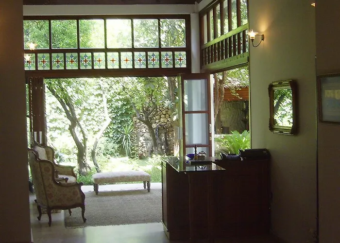 Hotel The Ninova 3*